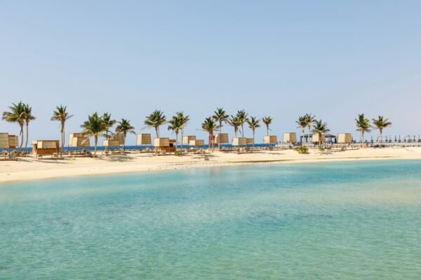 Dubai Luxury City & Beach Escape